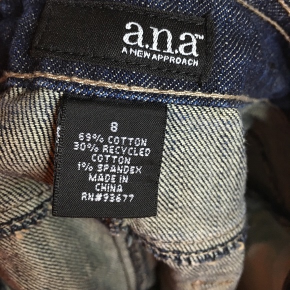 ANA shorts size 8 - Picture 2 of 5